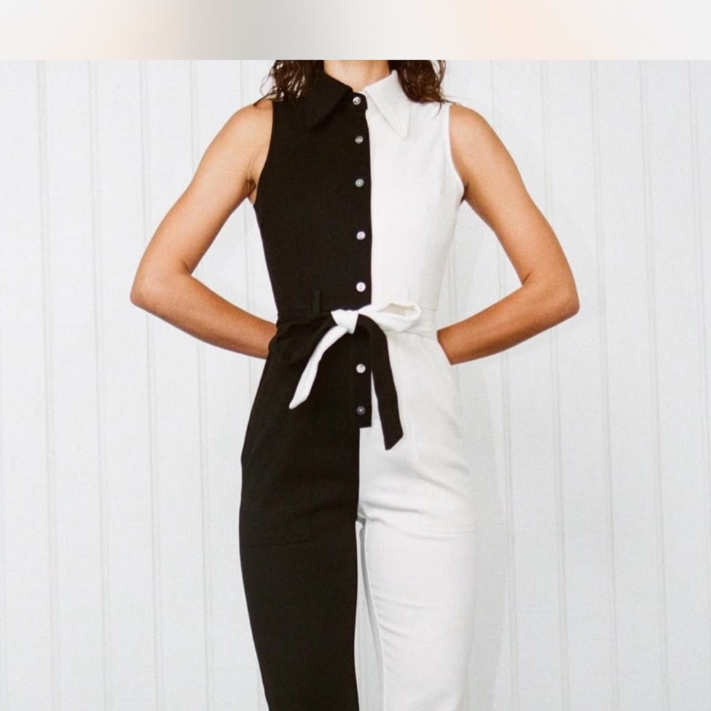 Fashion Brand Company Two-Tone Black and White Jumpsuit